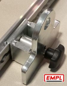 Rollcontainer Option Spezialverschluss - Airlineschine